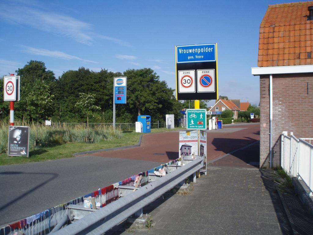 B&B Fam. Tavenier Vrouwenpolder Exterior foto